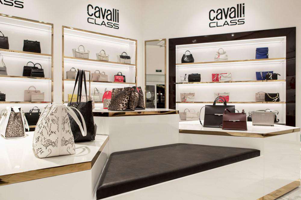Cavalli Class витрина сумок